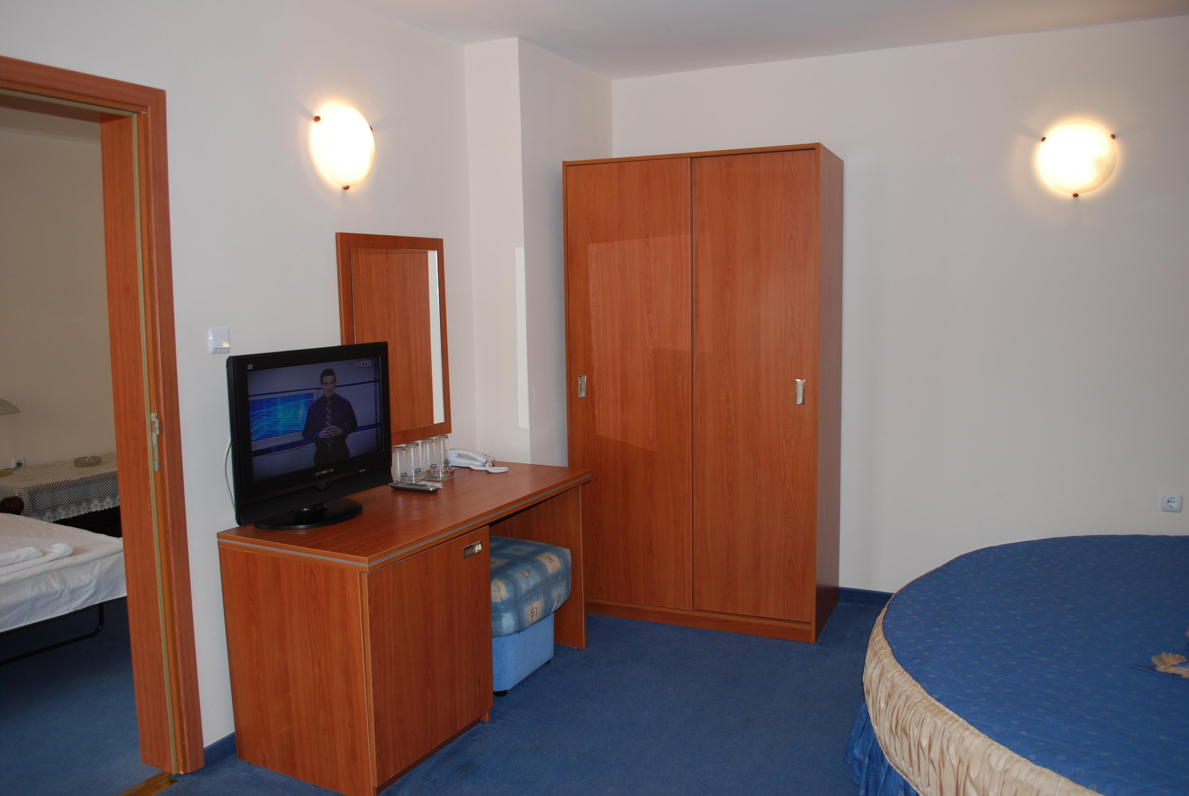 Italia Hotel ネセバル エクステリア 写真